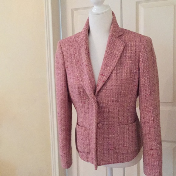 Blazer - Picture 1 of 2